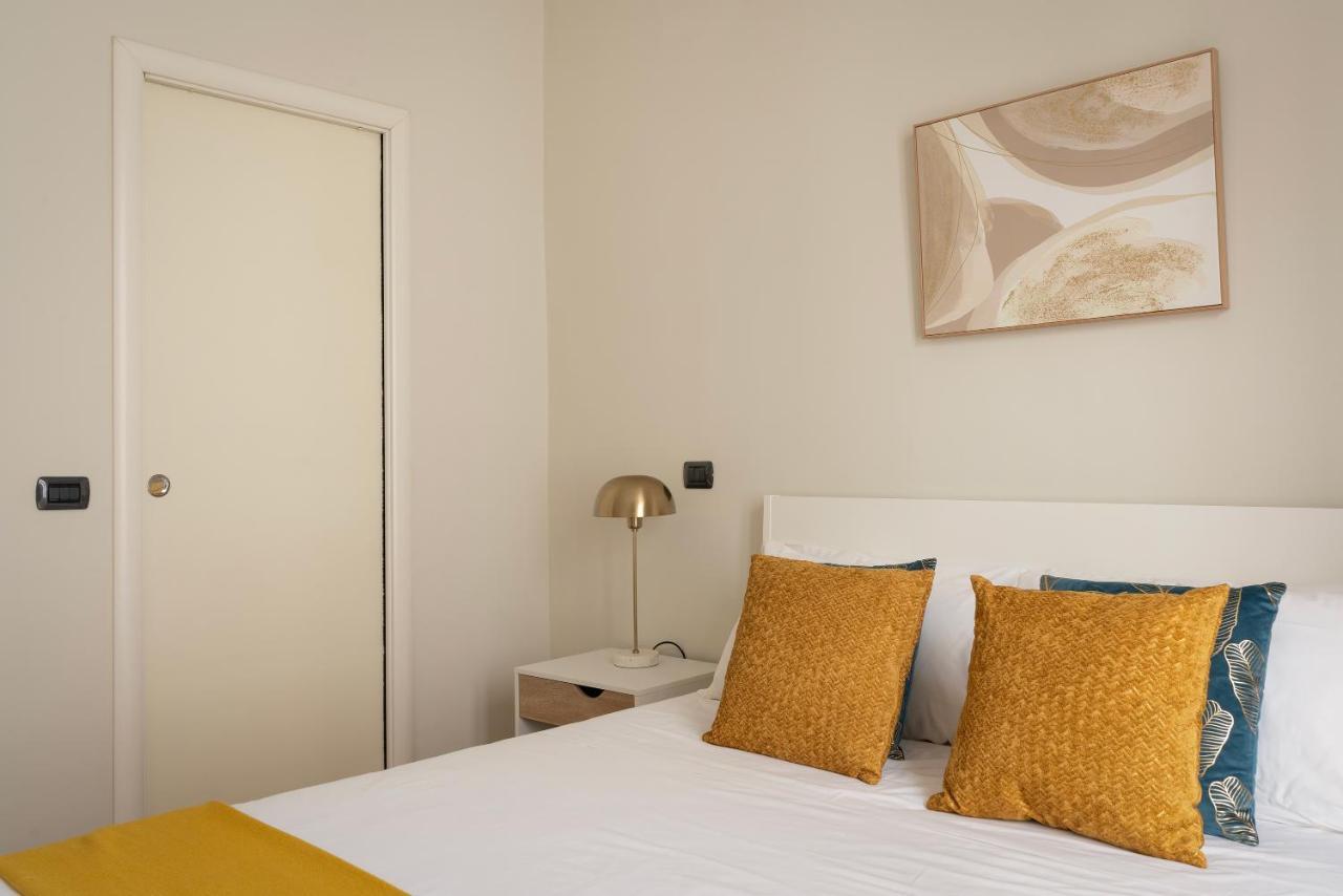 Santa Tecla Living Faravelli 4 Apartment มิลาน ภายนอก รูปภาพ