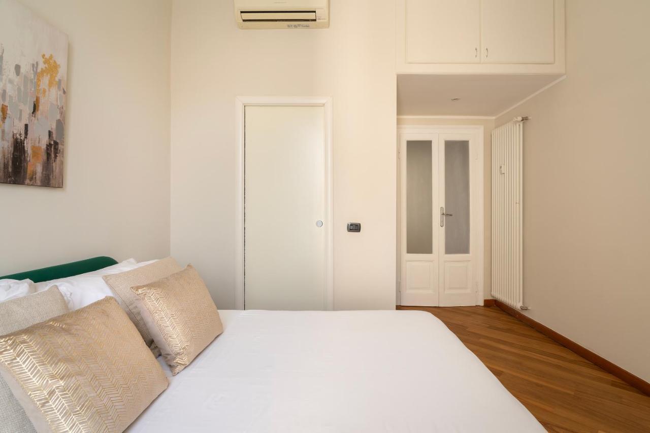 Santa Tecla Living Faravelli 4 Apartment มิลาน ภายนอก รูปภาพ