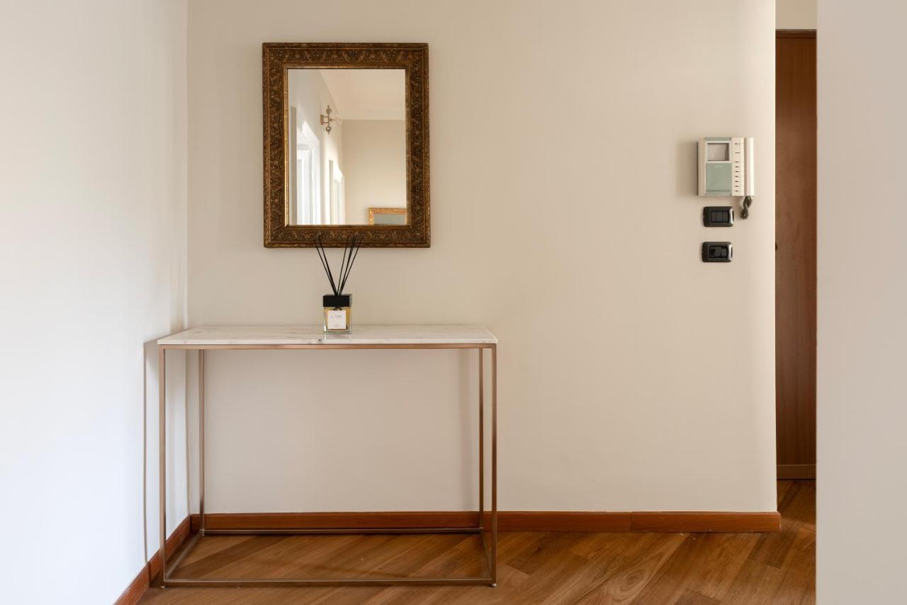Santa Tecla Living Faravelli 4 Apartment มิลาน ภายนอก รูปภาพ